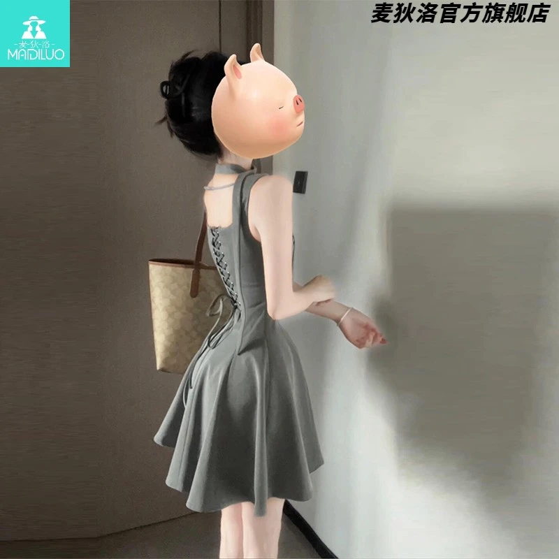 【限量款】小众设计束腰灰色吊带连衣裙女装2025夏季新款高级感短裙