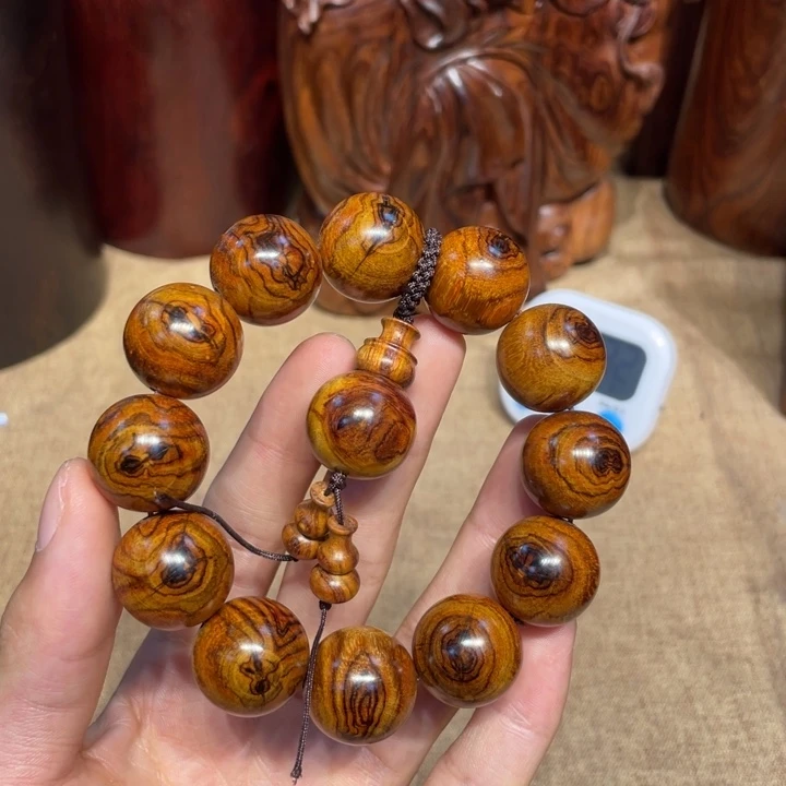 用***9木越南黄花梨黄花梨