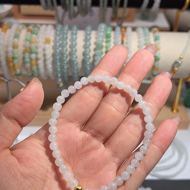翡翠未镶嵌手链翡翠材质