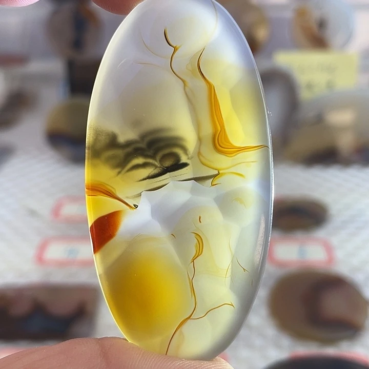 玛瑙/玉髓未镶嵌颈饰