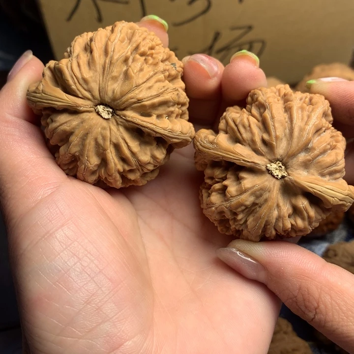 吊坠文玩核桃雅*轩粗筋