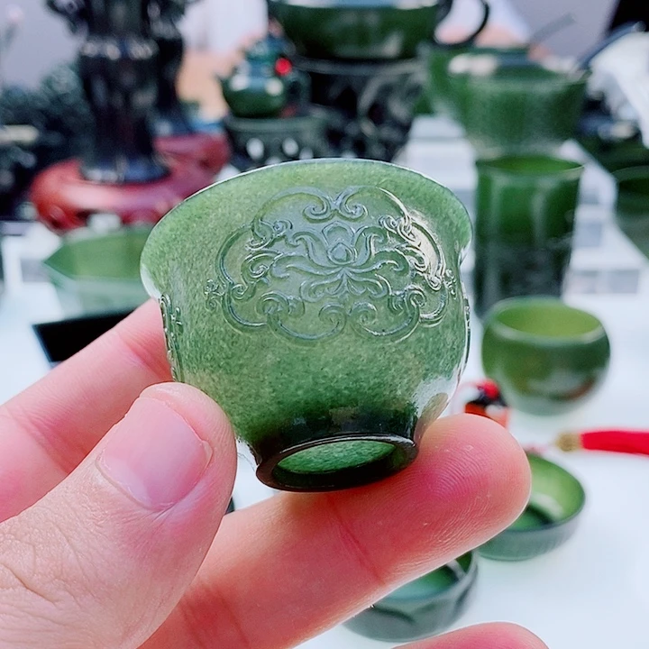 未镶嵌和田玉（青玉）把件