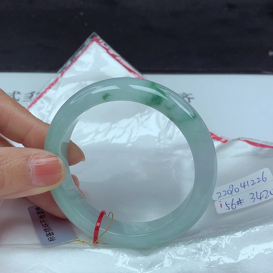 翡翠手镯未镶嵌56圈1226