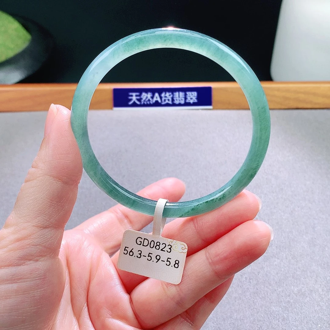 未镶嵌手镯翡翠天然翡翠手镯a货