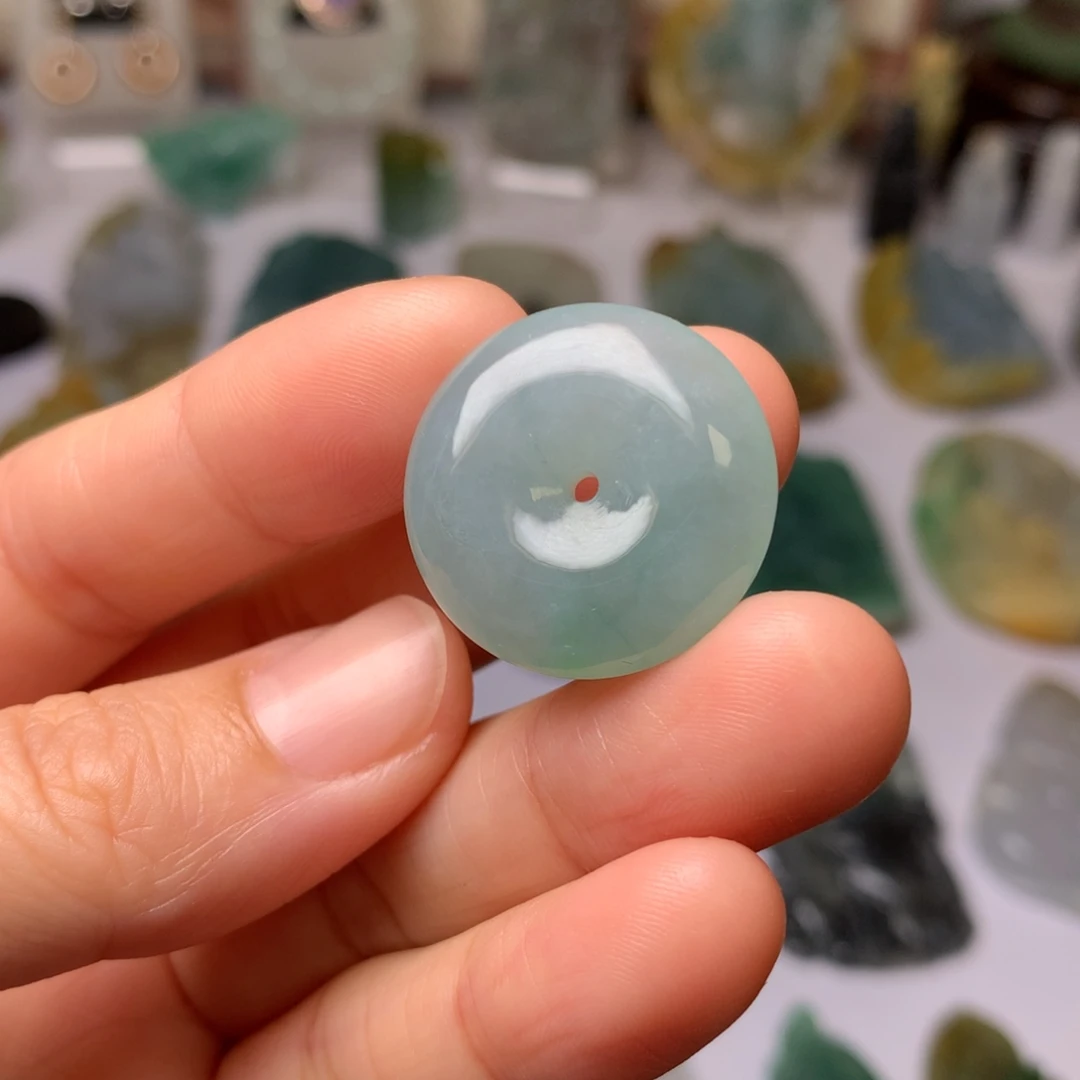 定制翡翠未镶嵌翡翠