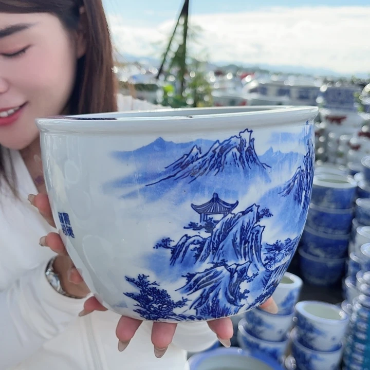 瓷片直径22厘米，高15。。。。