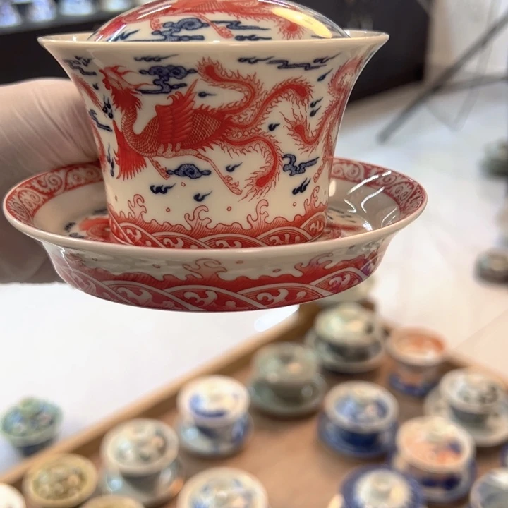 瓷片白青花釉里红九凤马蹄盖碗