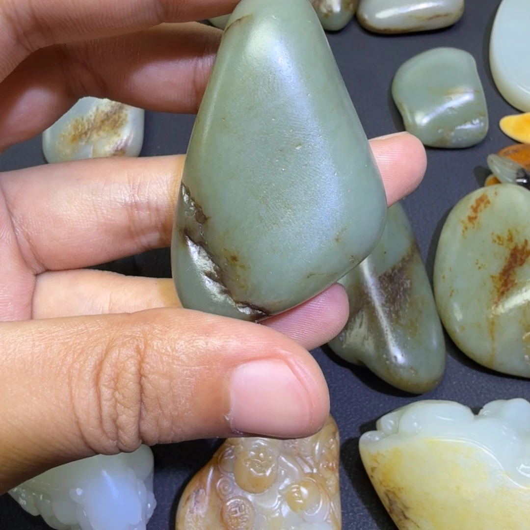 和田玉未镶嵌颈饰满****7