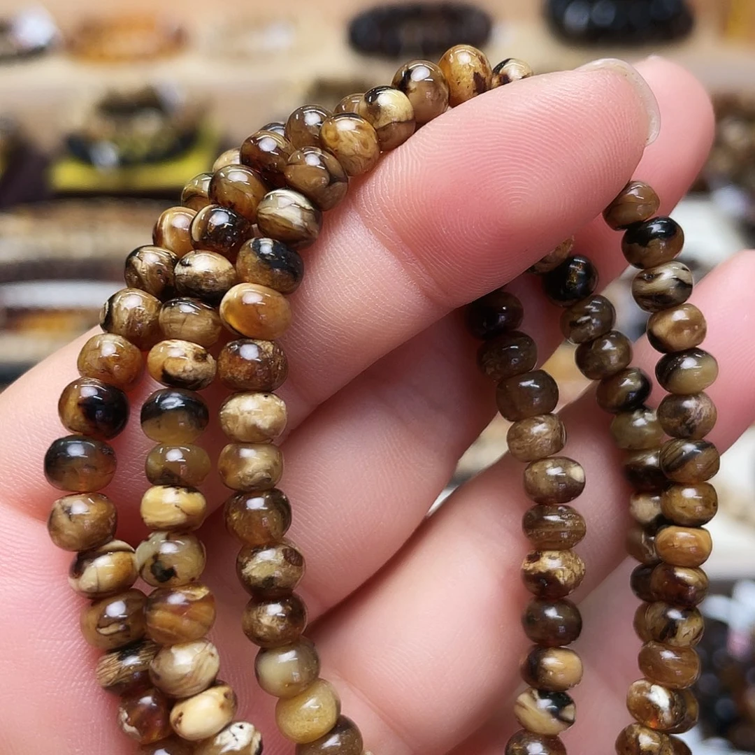 未镶嵌琥珀裸石五