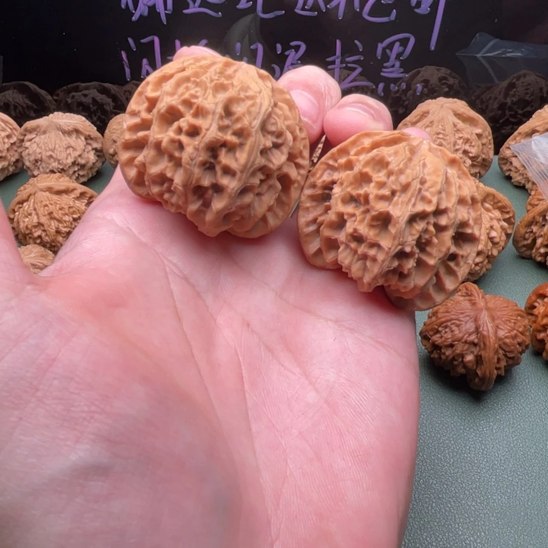 核桃把件43全品苹果园