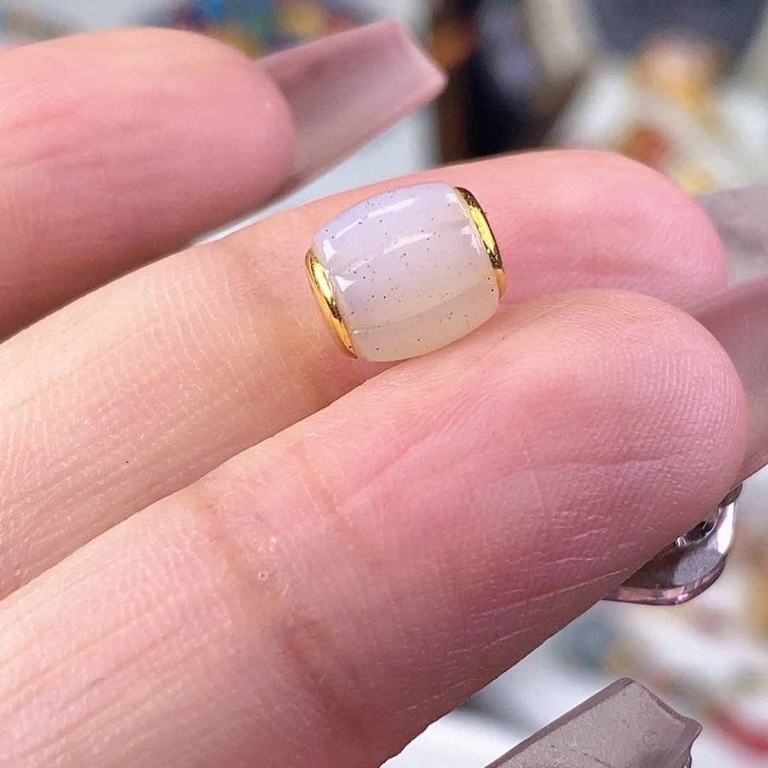 玛瑙/玉髓18K金镶嵌颈饰8x8.7