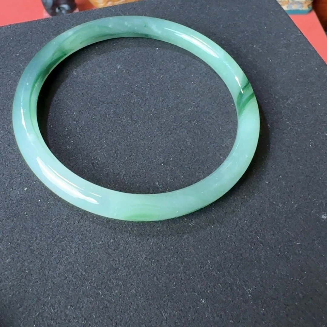 玛瑙/玉髓手镯未镶嵌佛**念