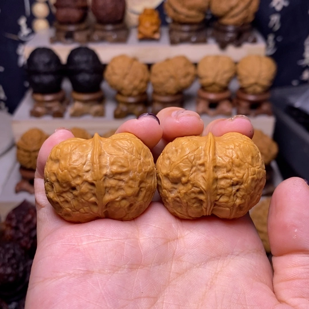 把件文玩核桃Z贵妃元宝26……………