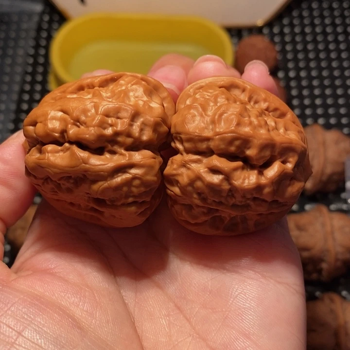 把件文玩核桃四深一线天开背八蹬腿蛙王
