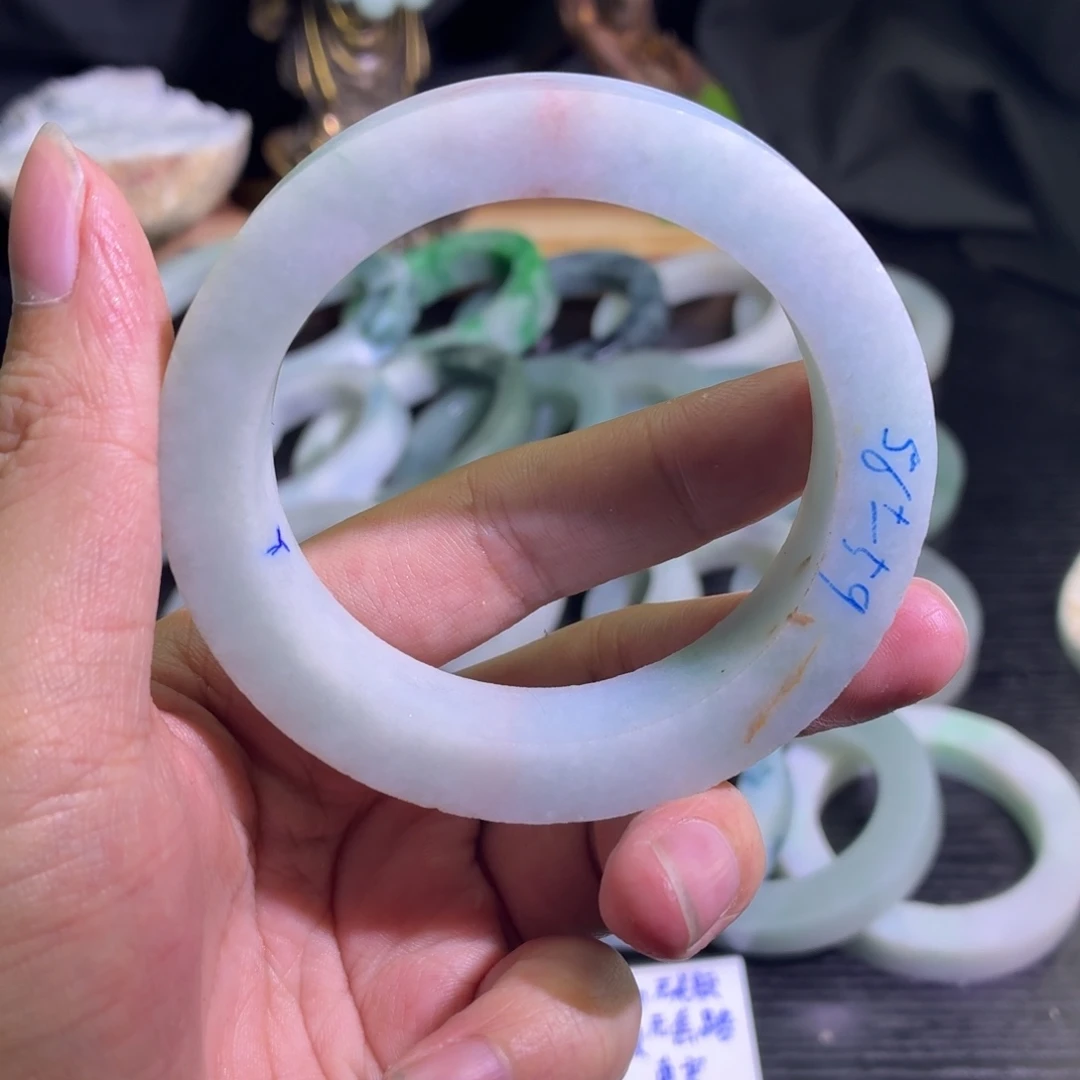 定制翡翠未镶嵌天然翡翠A货毛胚手镯定制