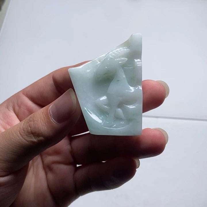 翡翠未镶嵌颈饰羊牌3