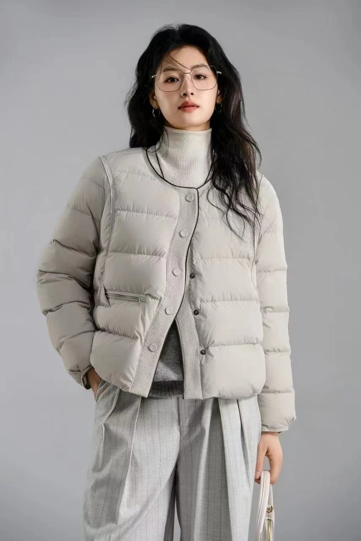 法式小香风羽绒服女冬季新款小个子时尚简约圆领宽松外套