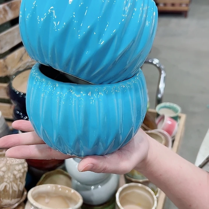 有孔.凑满10元发货多肉陶瓷花盆！