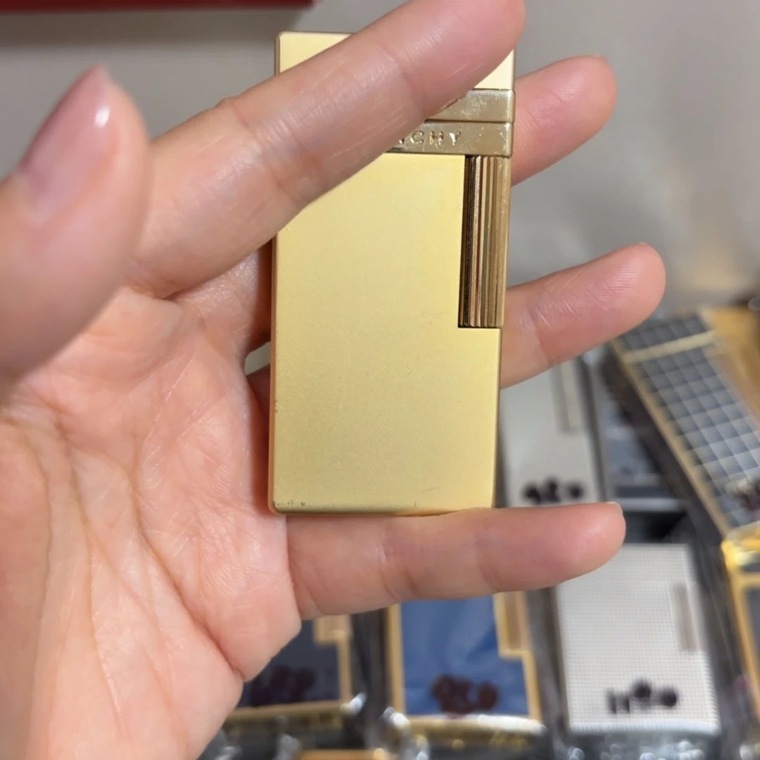 都登卡中古打火机