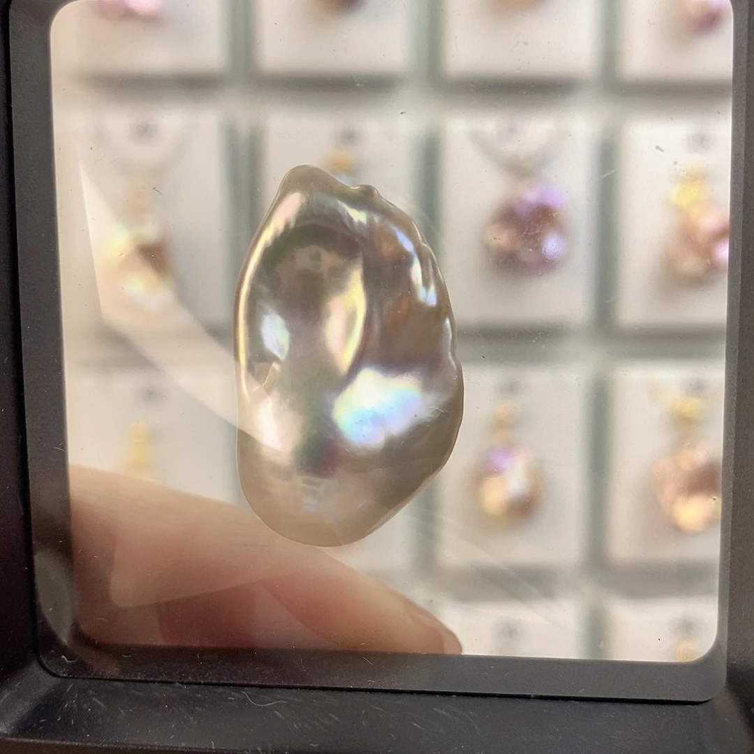 淡水珍珠颈饰合金迷****下