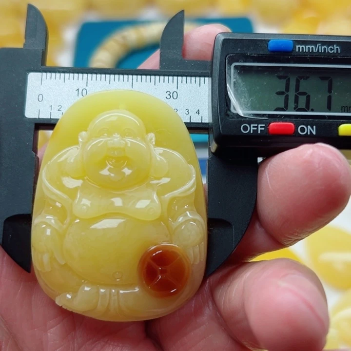 琥珀（矿物珀）未镶嵌裸石