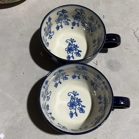 微瑕，不能明火，2个杯蓝色小缺瓷