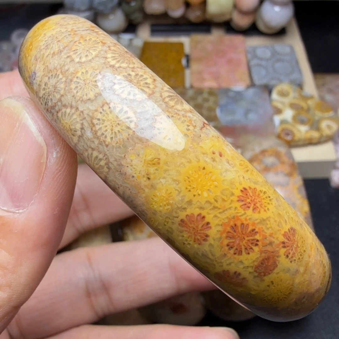 硅化玉未镶嵌纯天然色有机玉石保真色60圈口