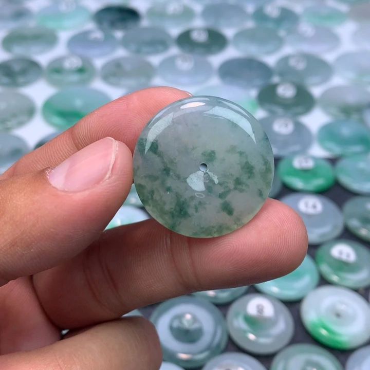 翡翠未镶嵌颈饰缅甸天然A货翡翠29.6-5.7