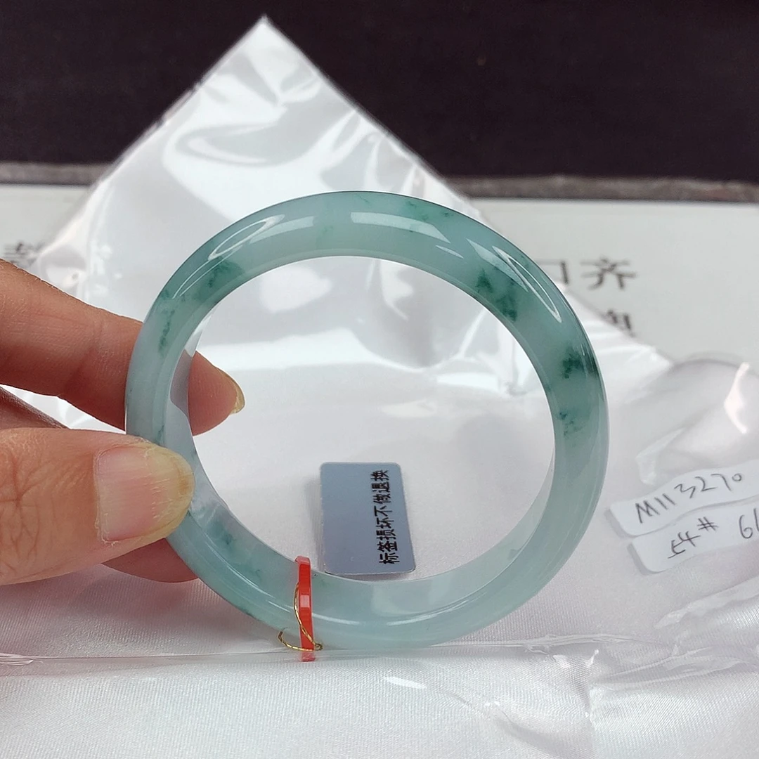 翡翠手镯未镶嵌54圈3270