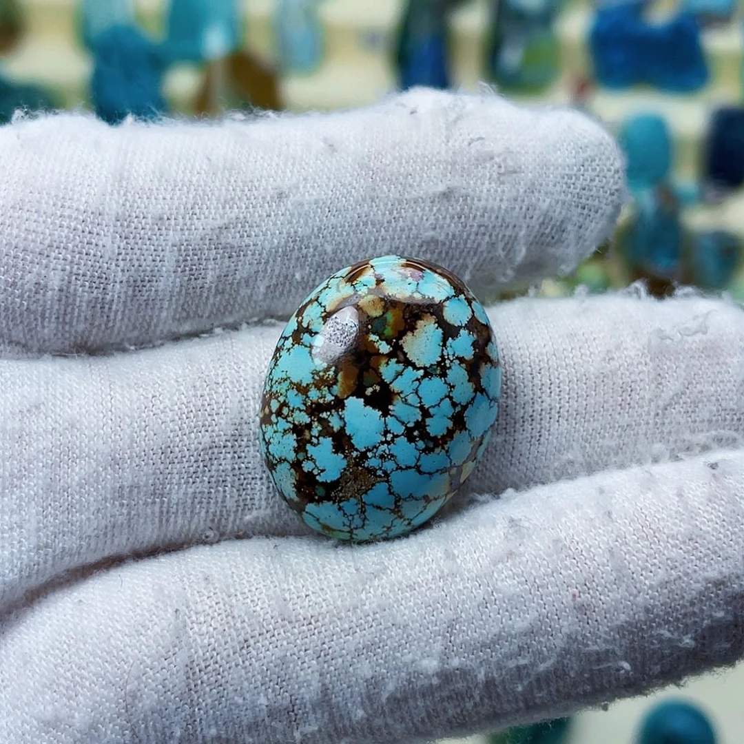 绿松石颈饰未镶嵌