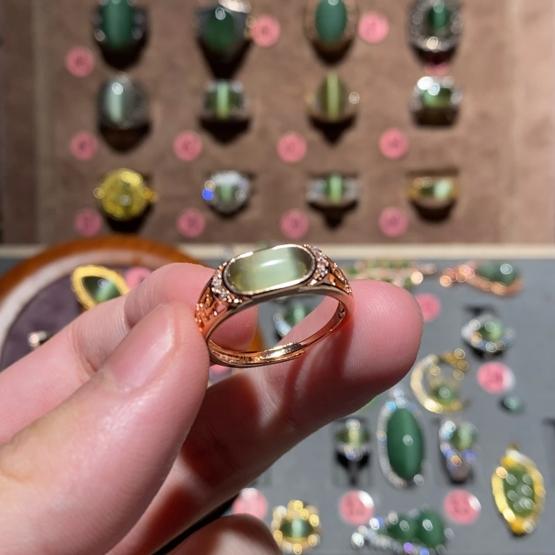 和田玉未镶嵌戒指