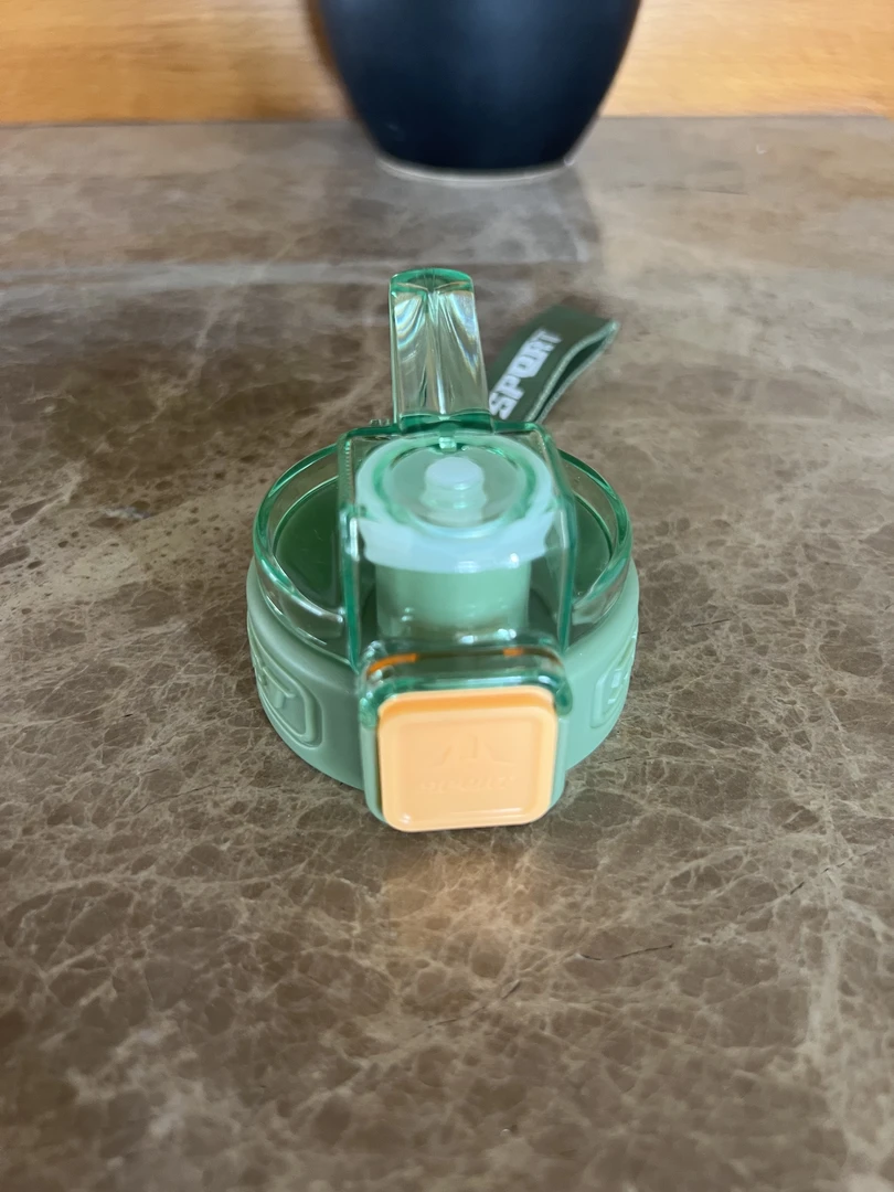 各种款式塑料杯清仓处理（有瑕疵、介意慎拍）