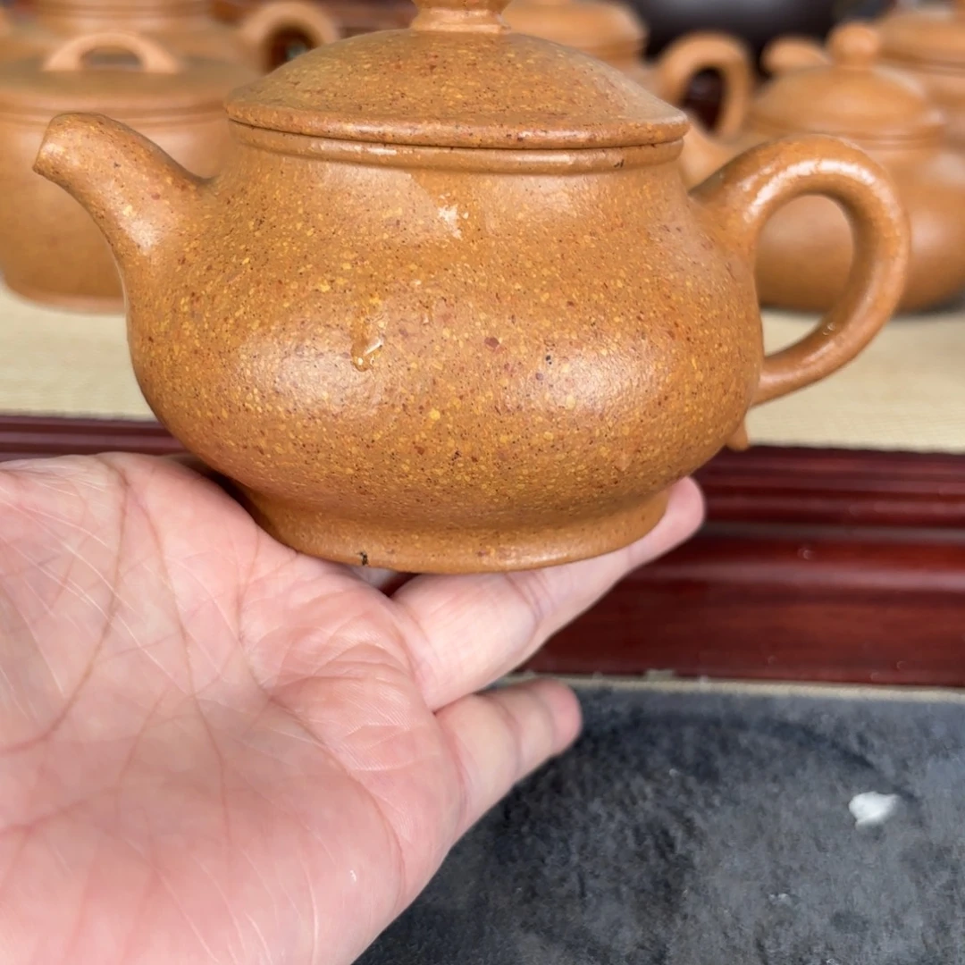 紫砂茶壶梨皮黄段潘壶230