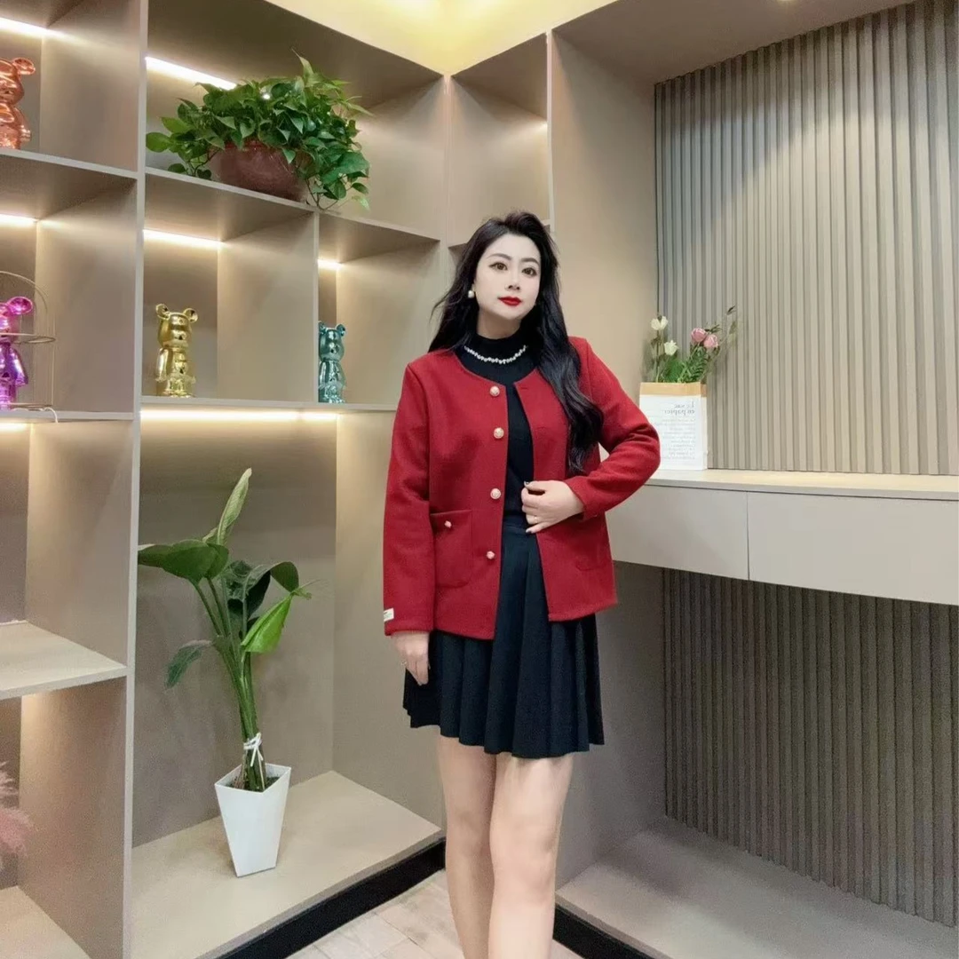 早春外套-【现】鸿 3698小香风潮美纽扣气质百搭款胖MM大码女装新款