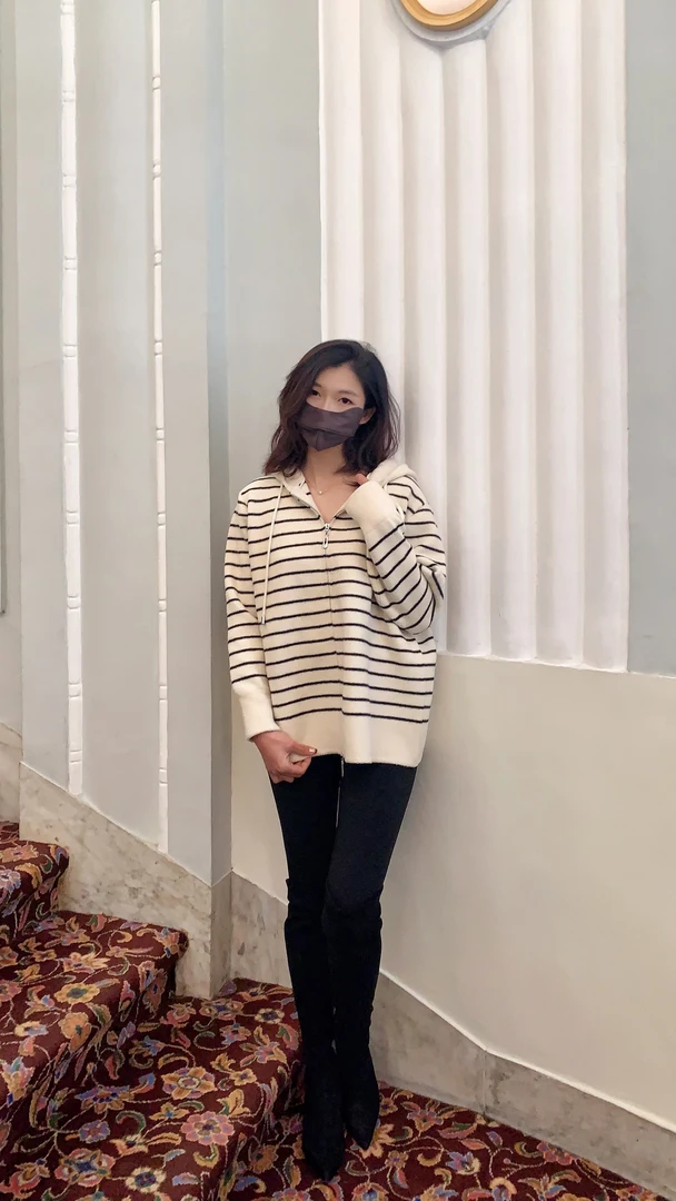 冬季女装显瘦减龄洋气双头拉链条纹连帽宽松毛衣外套百搭休闲