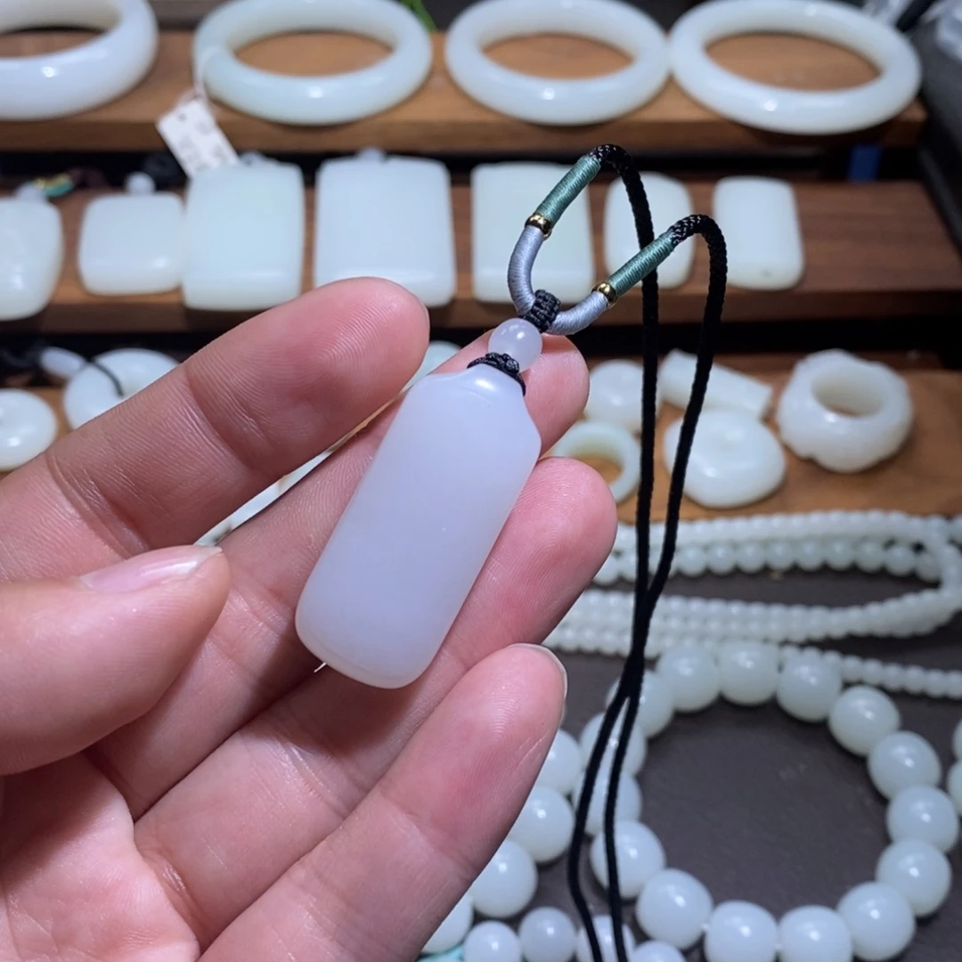 和田玉（糖玉）未镶嵌手链