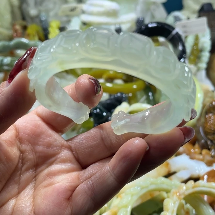 岫玉未镶嵌手镯50.51