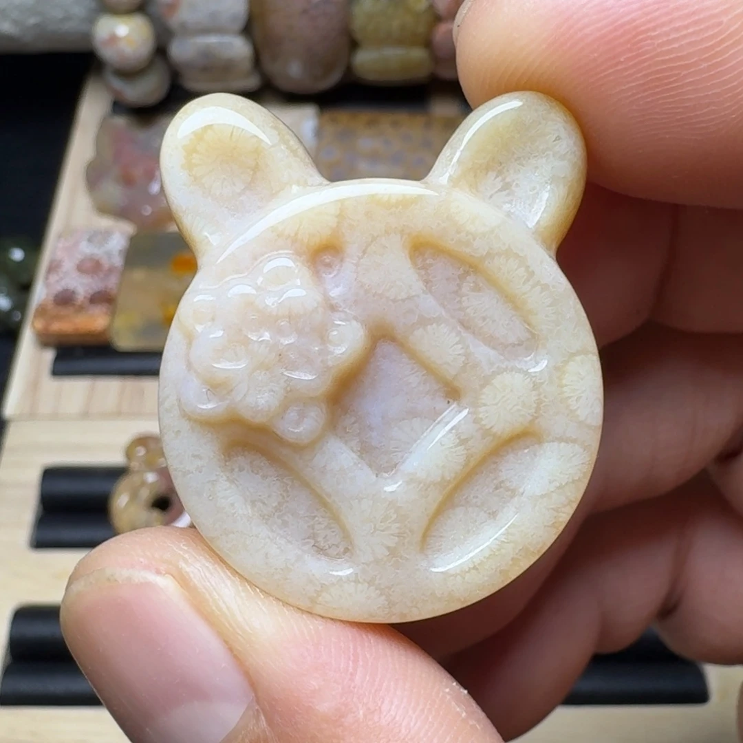 硅化玉未镶嵌纯天然色有机玉石保真色有钱花