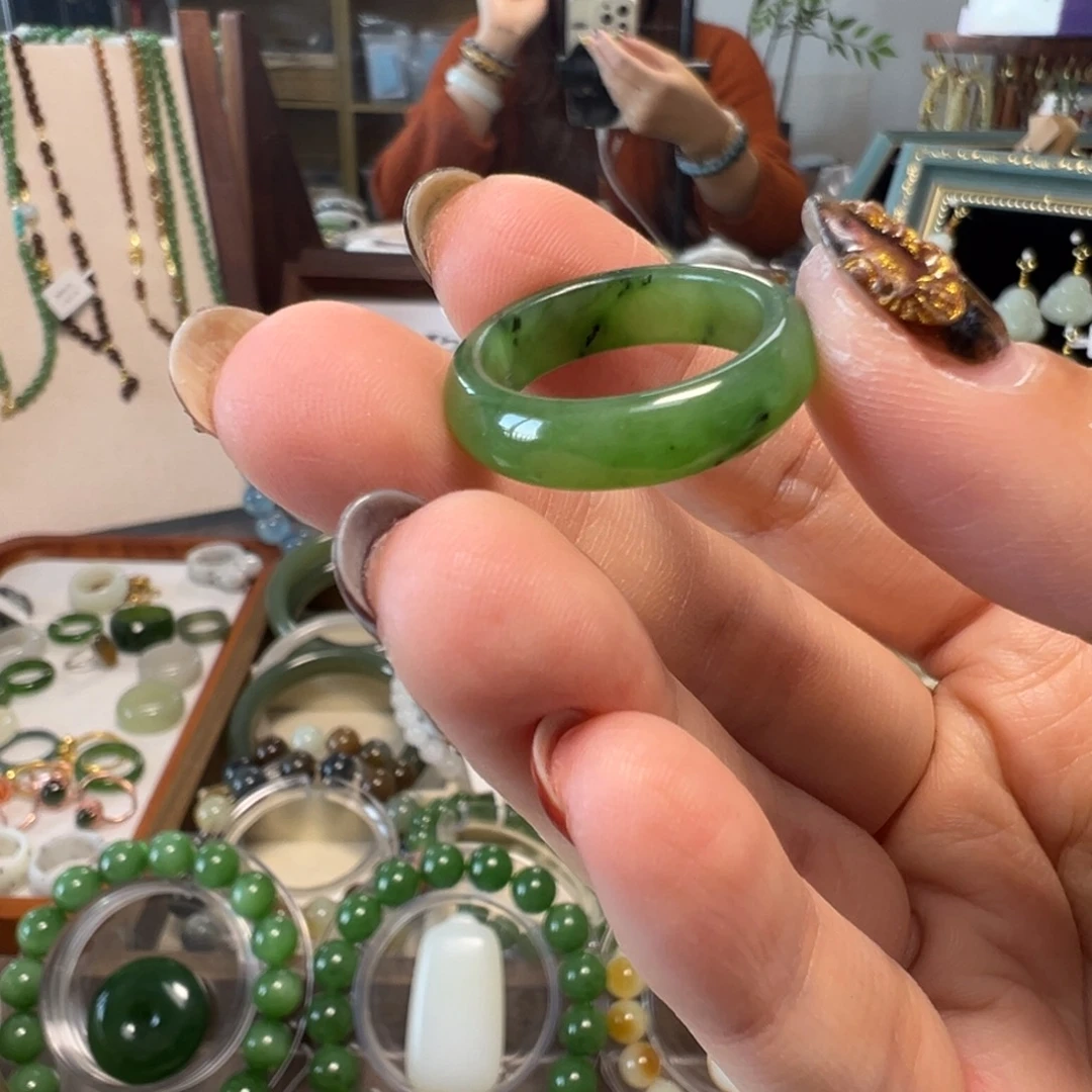 和田玉（糖玉）未镶嵌戒指