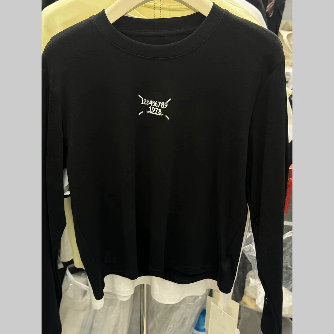 2339#刺绣数字正肩长袖