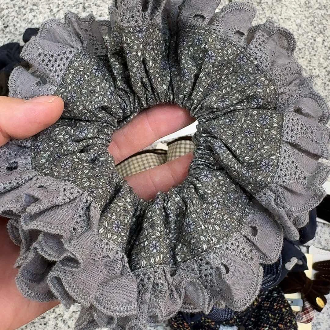 非金属无灰色碎花