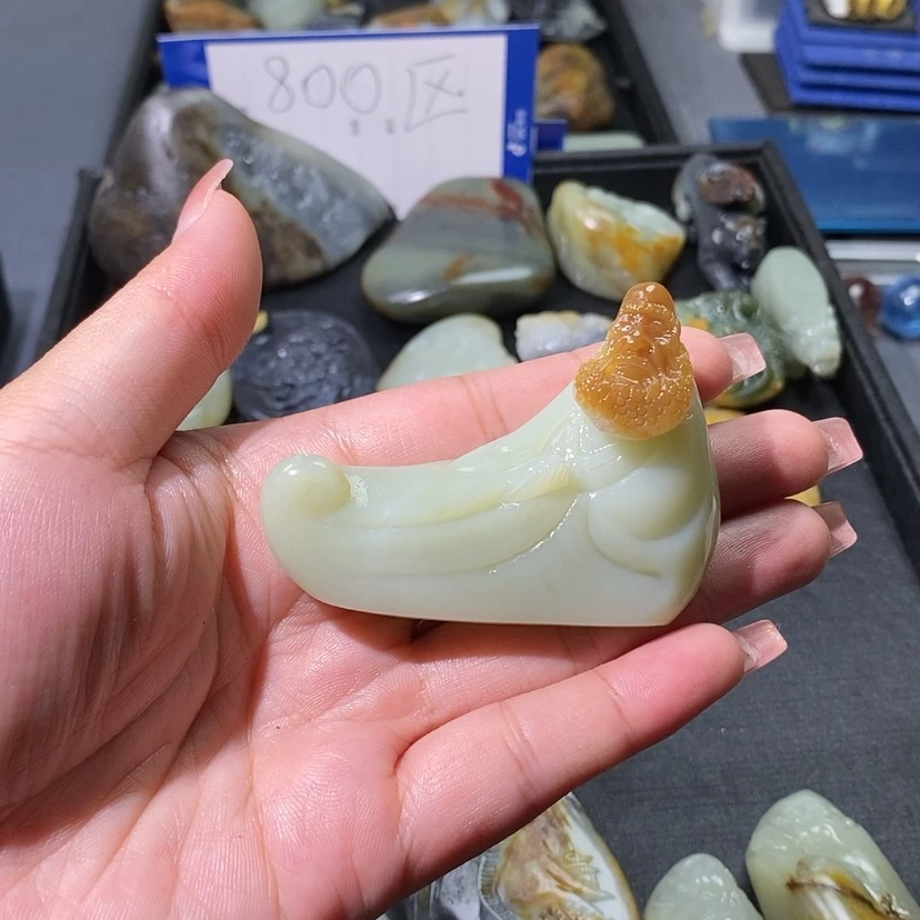 【闪购商品】和田玉未镶嵌颈饰章**r