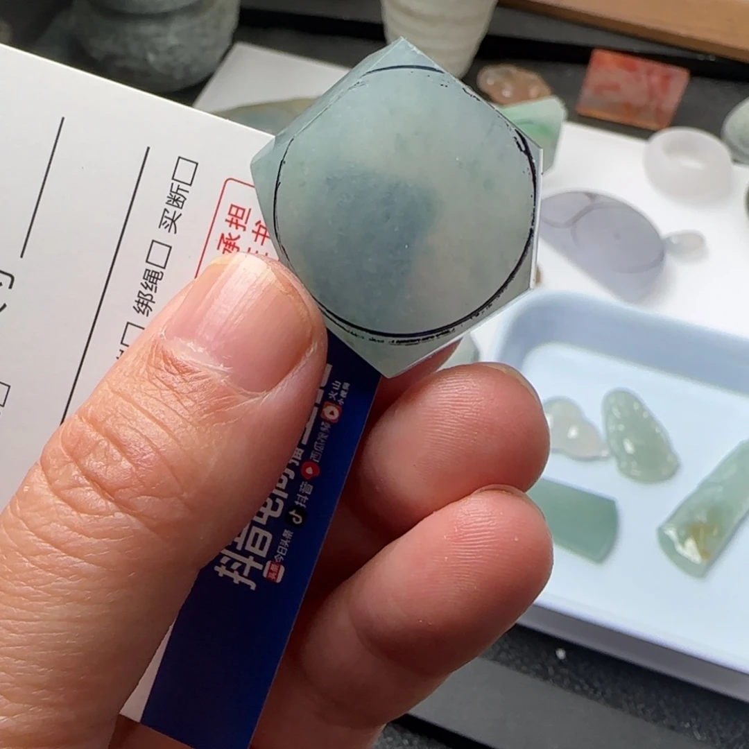 定制翡翠未镶嵌材料定制包工