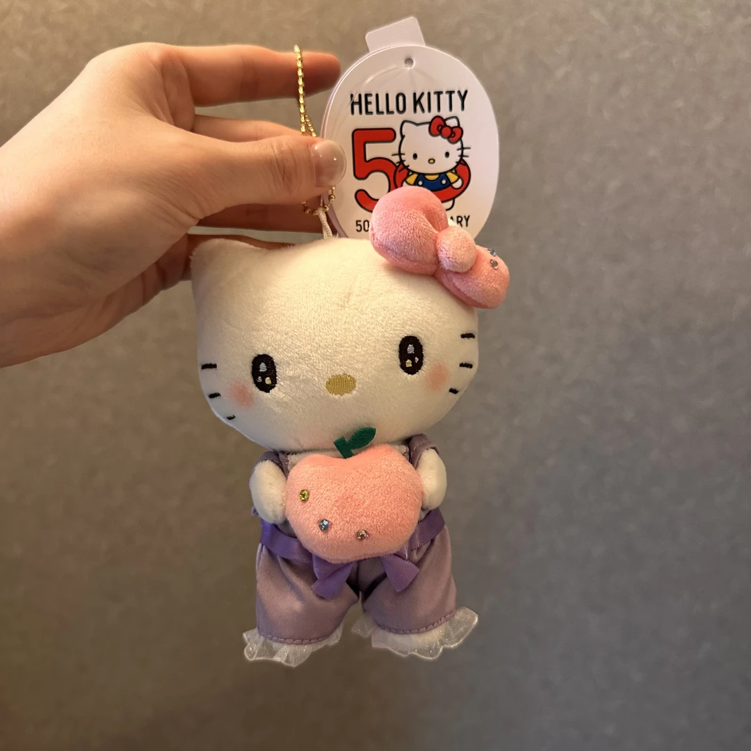 【神户限定】HelloKitty 爱心裙子Kitty钥匙扣玩偶