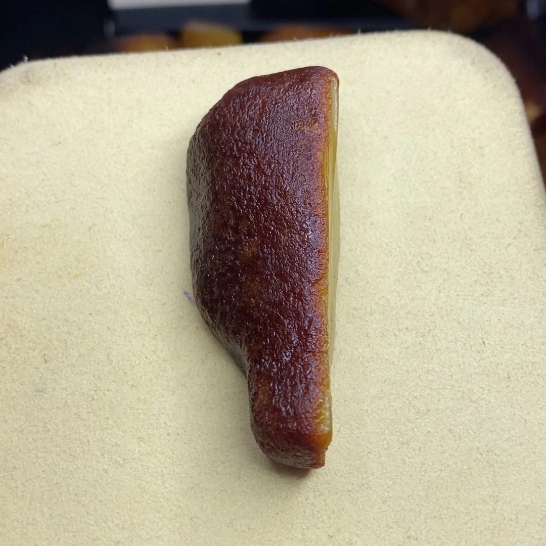 未镶嵌定制蜜蜡梨