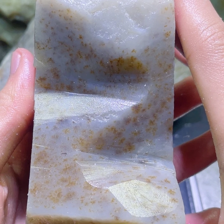 和田玉未镶嵌珠宝半成品