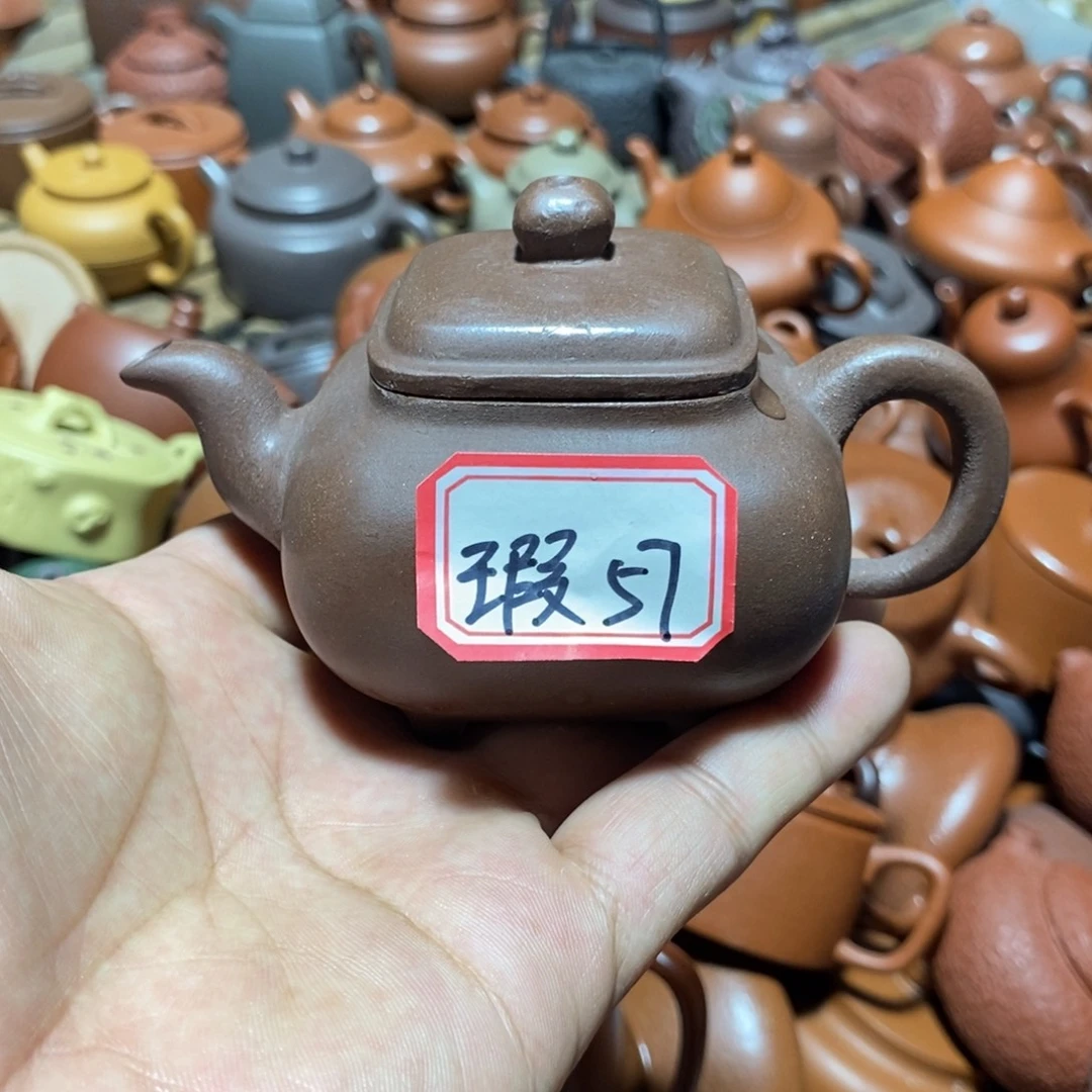 紫砂茶壶欢迎各位光临惠顾