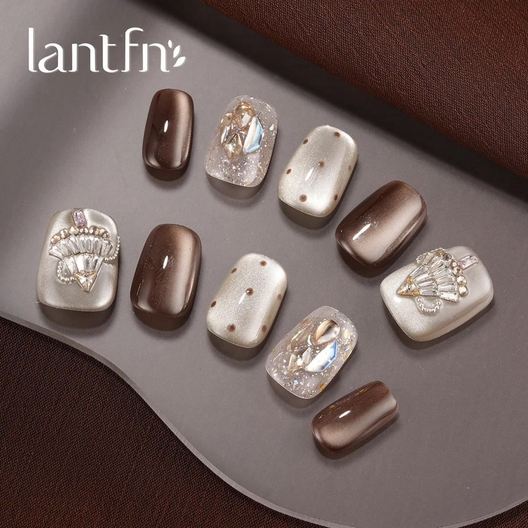 兰廷坊原创【圣诞party】纯手工穿戴甲2025短款高级猫眼钻石圣诞树