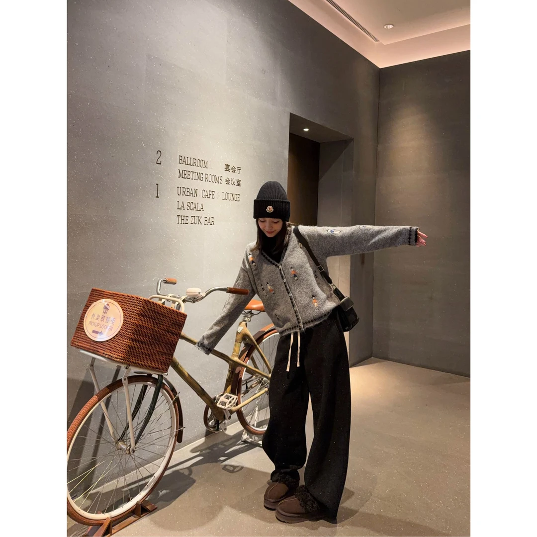 BETTER JOELAY-【优雅心动】羊毛时尚针织毛衣开衫款个性慵懒LL6335