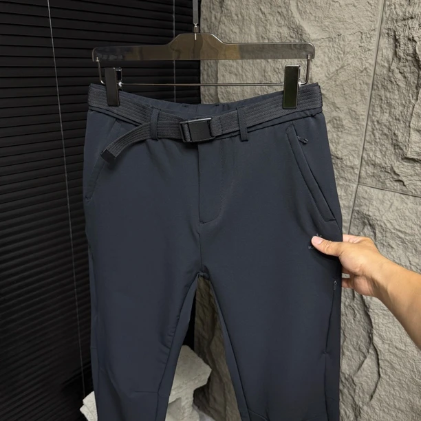 8919秋季爆款户外冲锋裤百搭直筒软壳裤